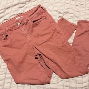 Old Navy Women's Skinny Jeans in Dusty Rose